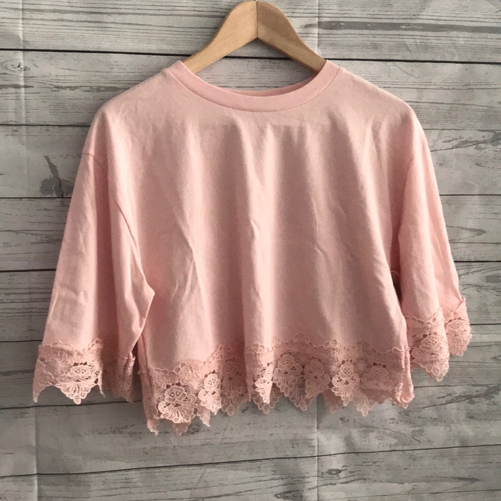 *LAST ONE* Top Shop Light Pink Crop Tee Lace Trim - Picture 1 of 8